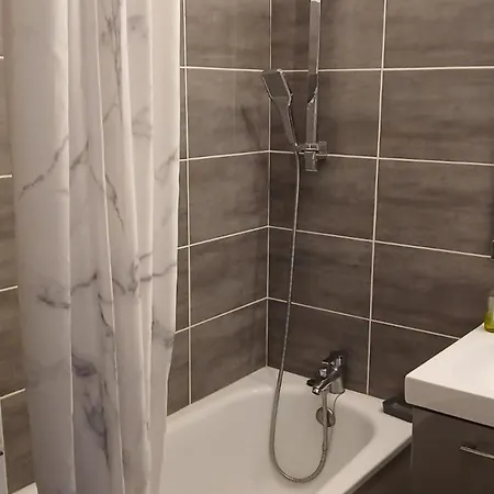 Cosy Au Pied Des Pistes Appartamento *
